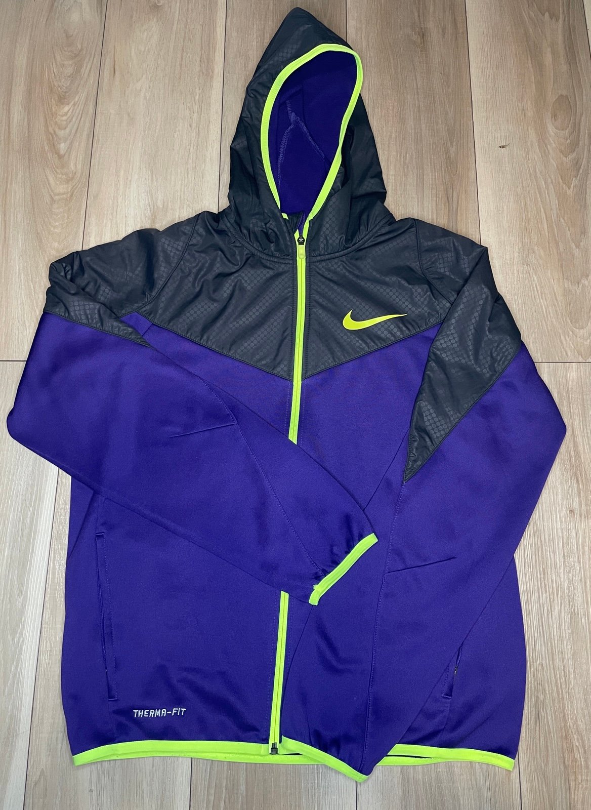 Vintage Nike Hoodie