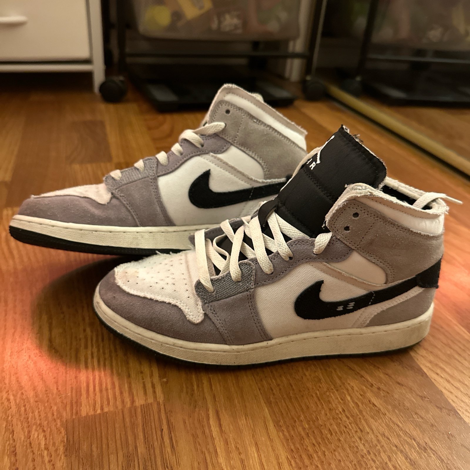 Jordan 1