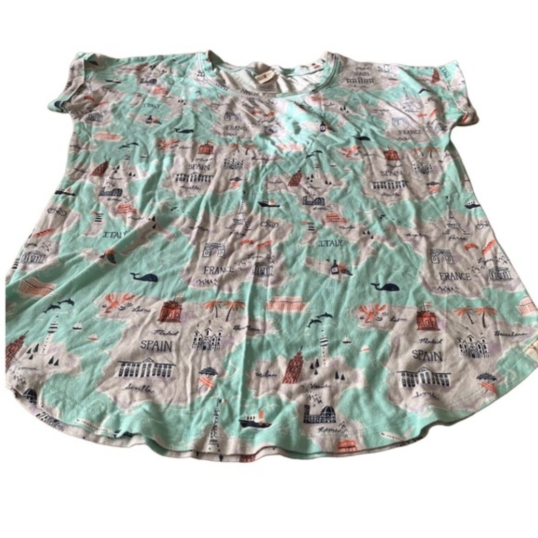 Munki Munki European Travel pajama top, size Medium. This is the top ONLY.