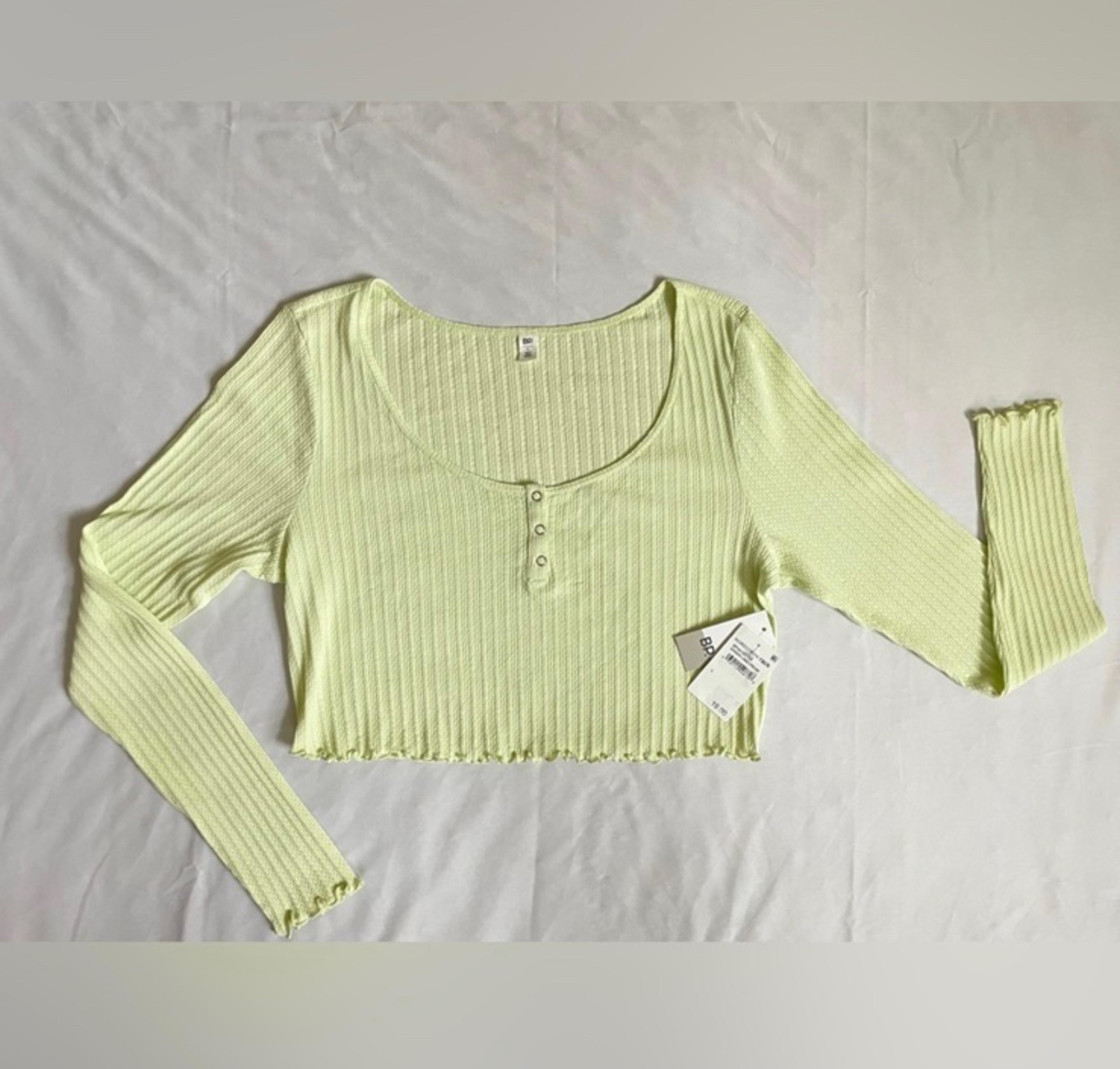 Cropped long sleeve