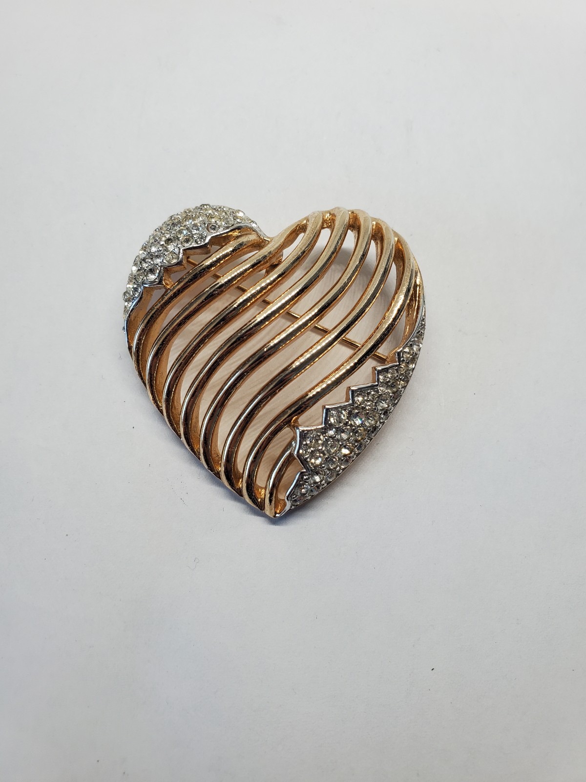 Vintage Trifari Alfred Philippe Gold Tone Pave Heart Brooch