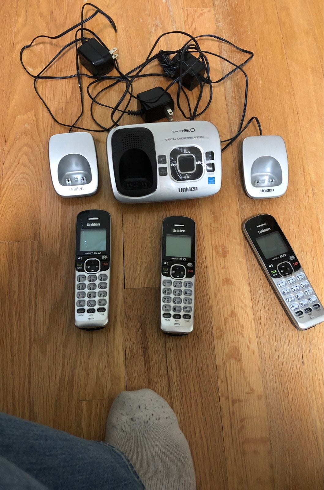 UNIDEN D1780-3 Cordless Phone w/ Digital