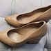 Chloe Beckie Beige Tan Gold Leather Pumps Heels Wedge Womens Shoes 37 7 Italy