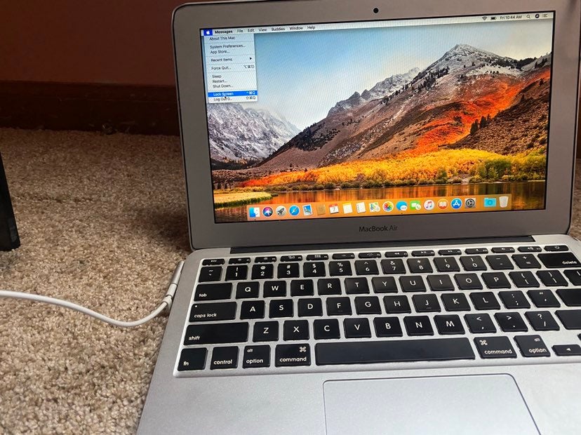 MacBook Air 11.6