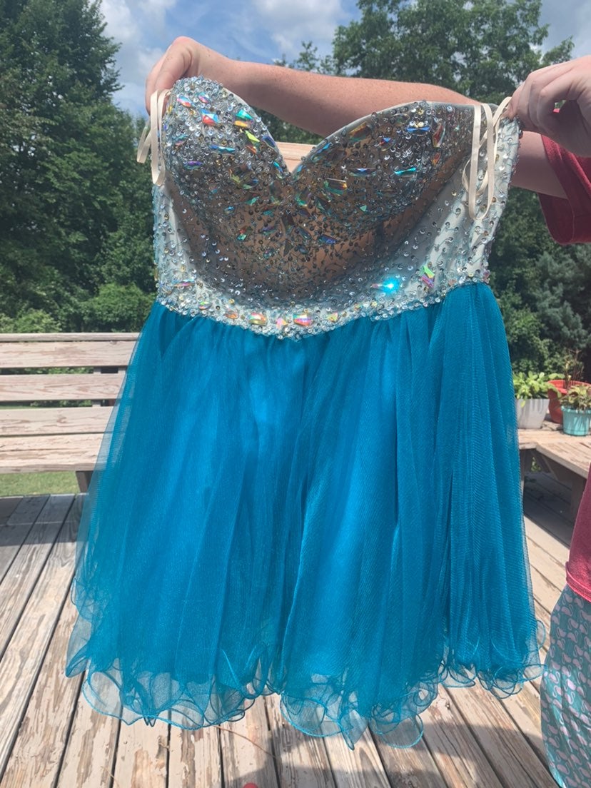 Prom dress