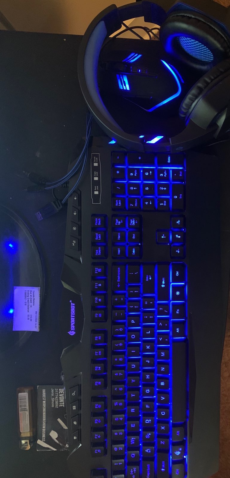 gaming keyboard and mouse with headset