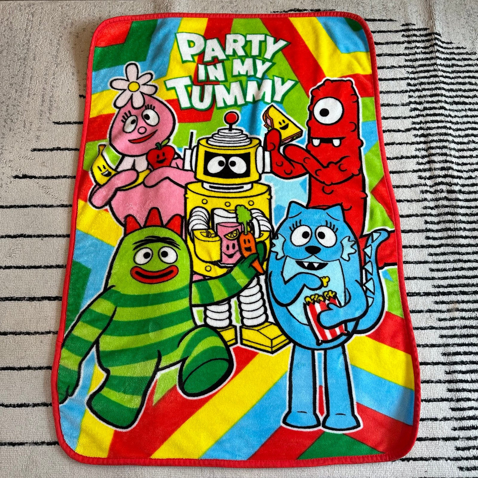 Yo Gabba Gabba Colorful Party In My Tummy Kid’s Blanket Throw