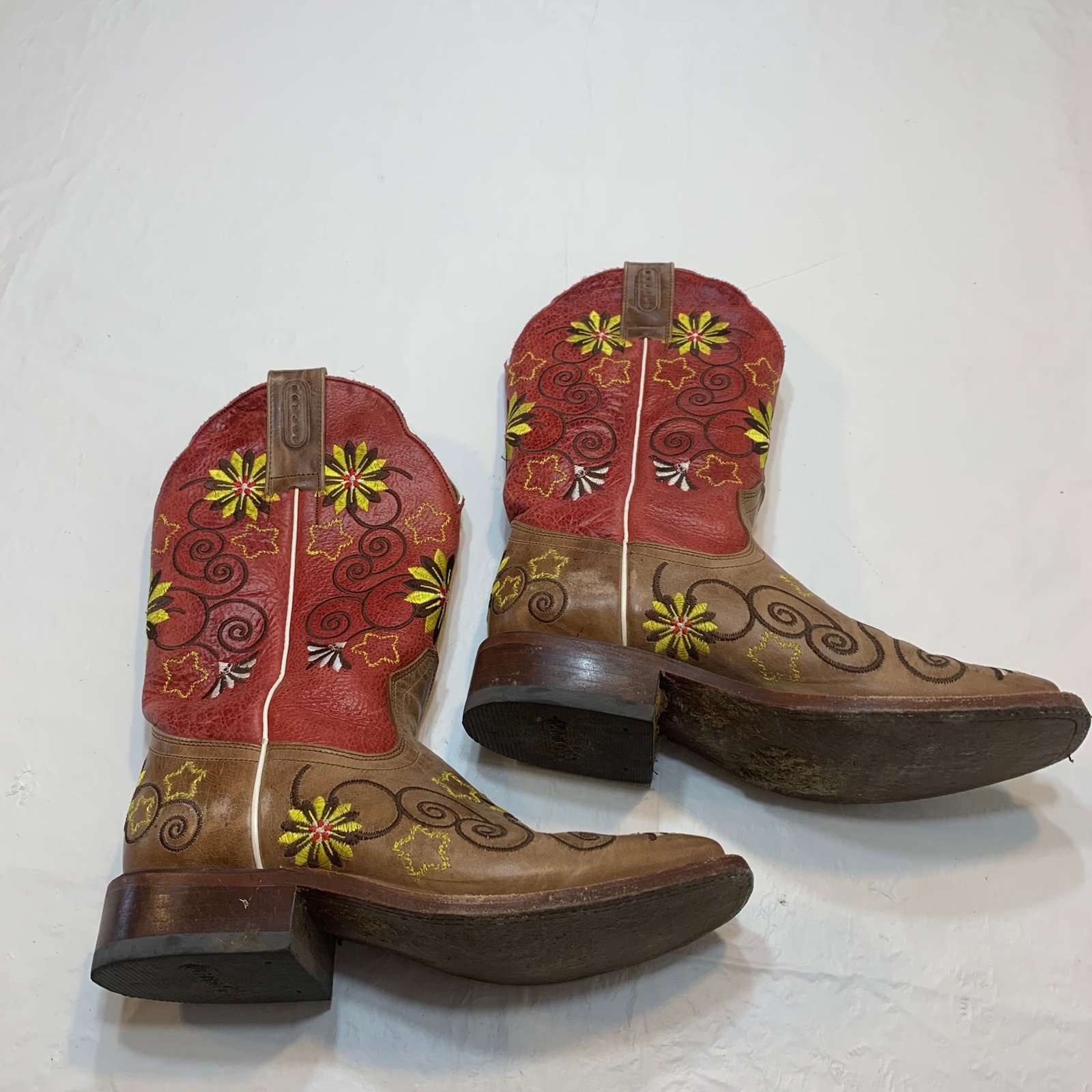 Boulet Red Tan Yellow Flowers Embroidered Pull On Western Cowboy Boots Womens 5