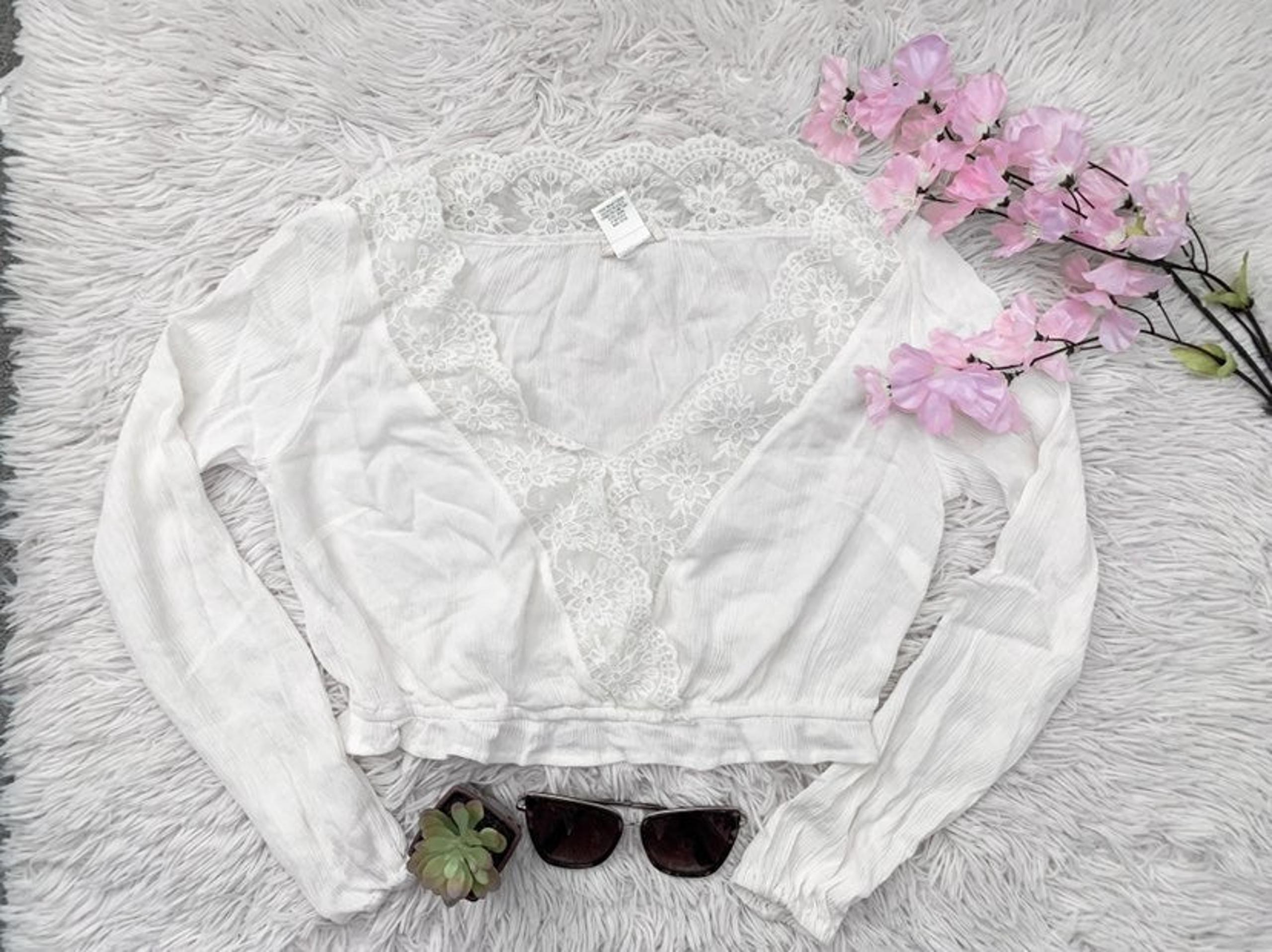 lacy cropped long sleeve top