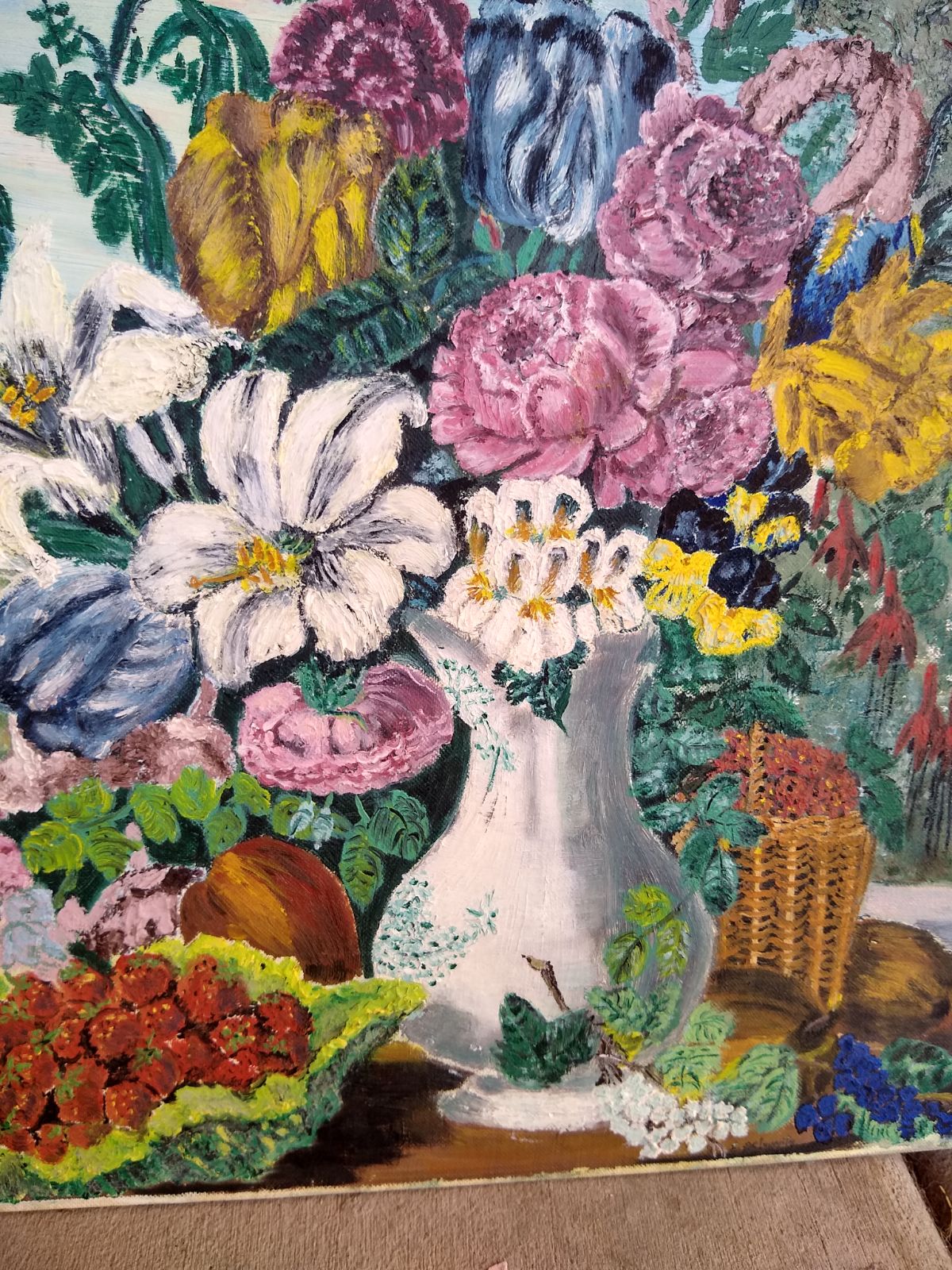 Vintage flowers vase painting