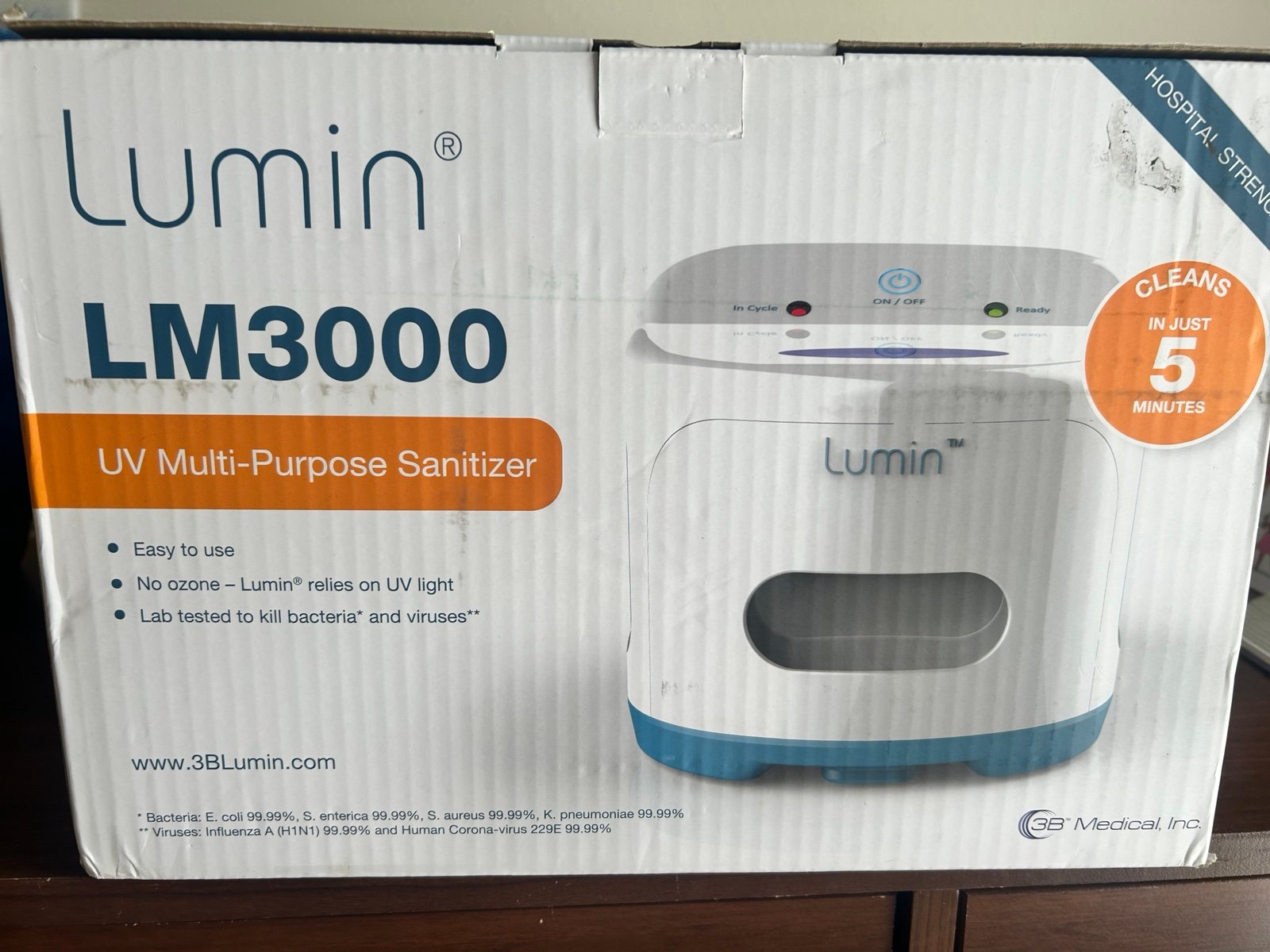 Lumin UV sanitizer
