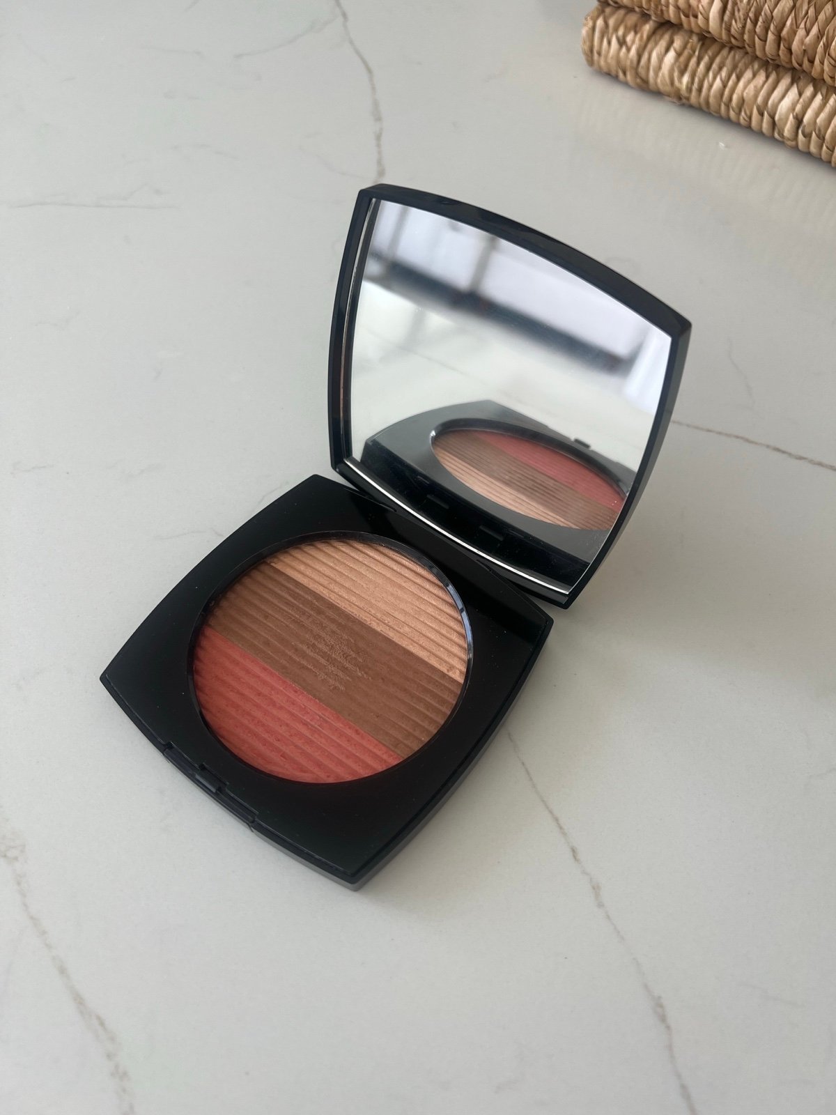 Chanel Blush Les Beiges Healthy Glow