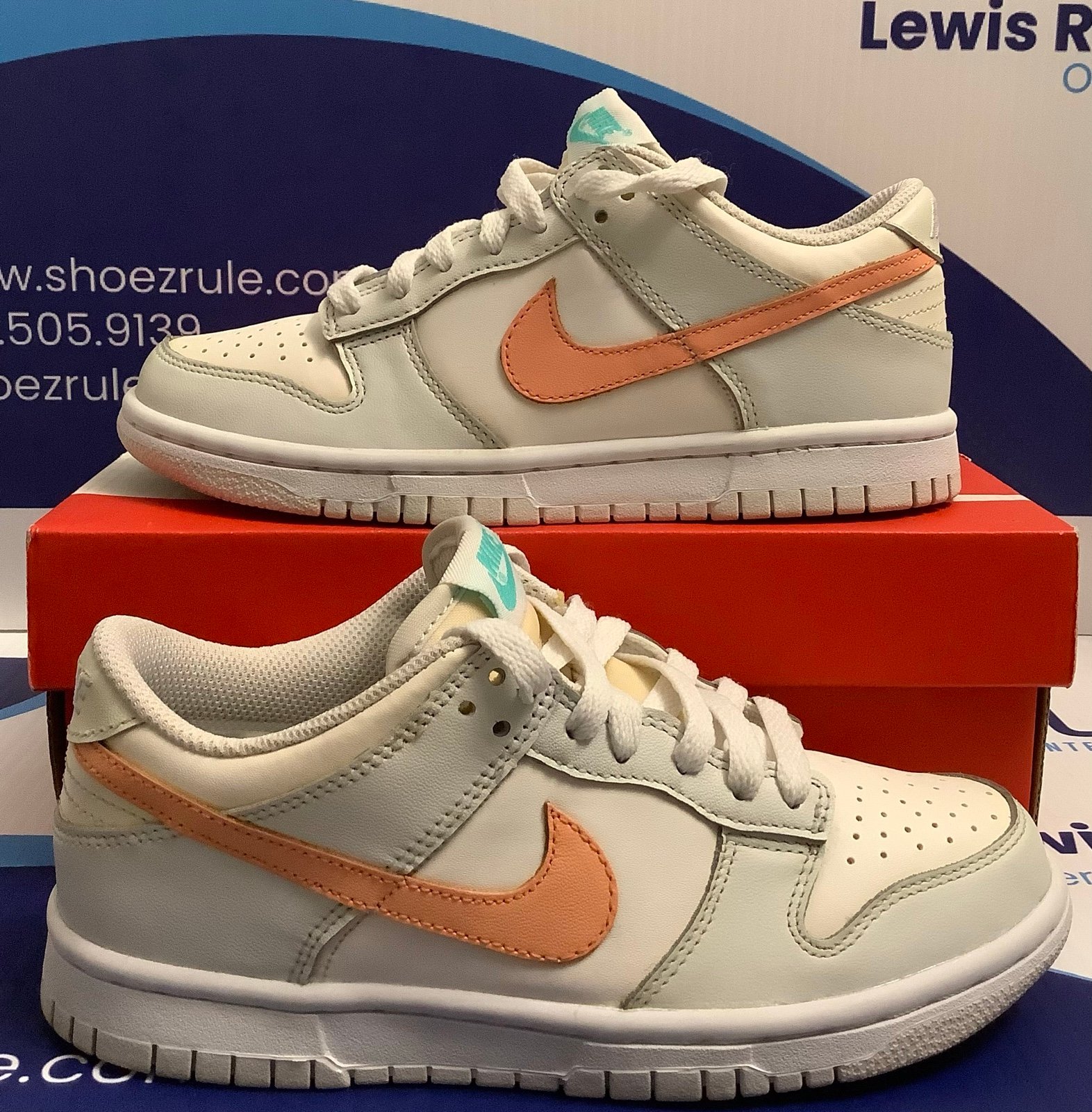 Nike Dunk Low Tropical Twist Kids Size 4y