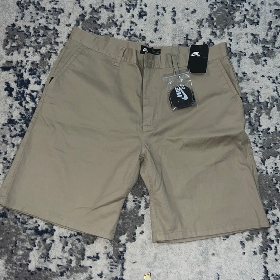 New Nike SB Skateboard Shorts