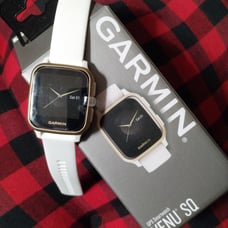 Garmin venu SQ smart watch