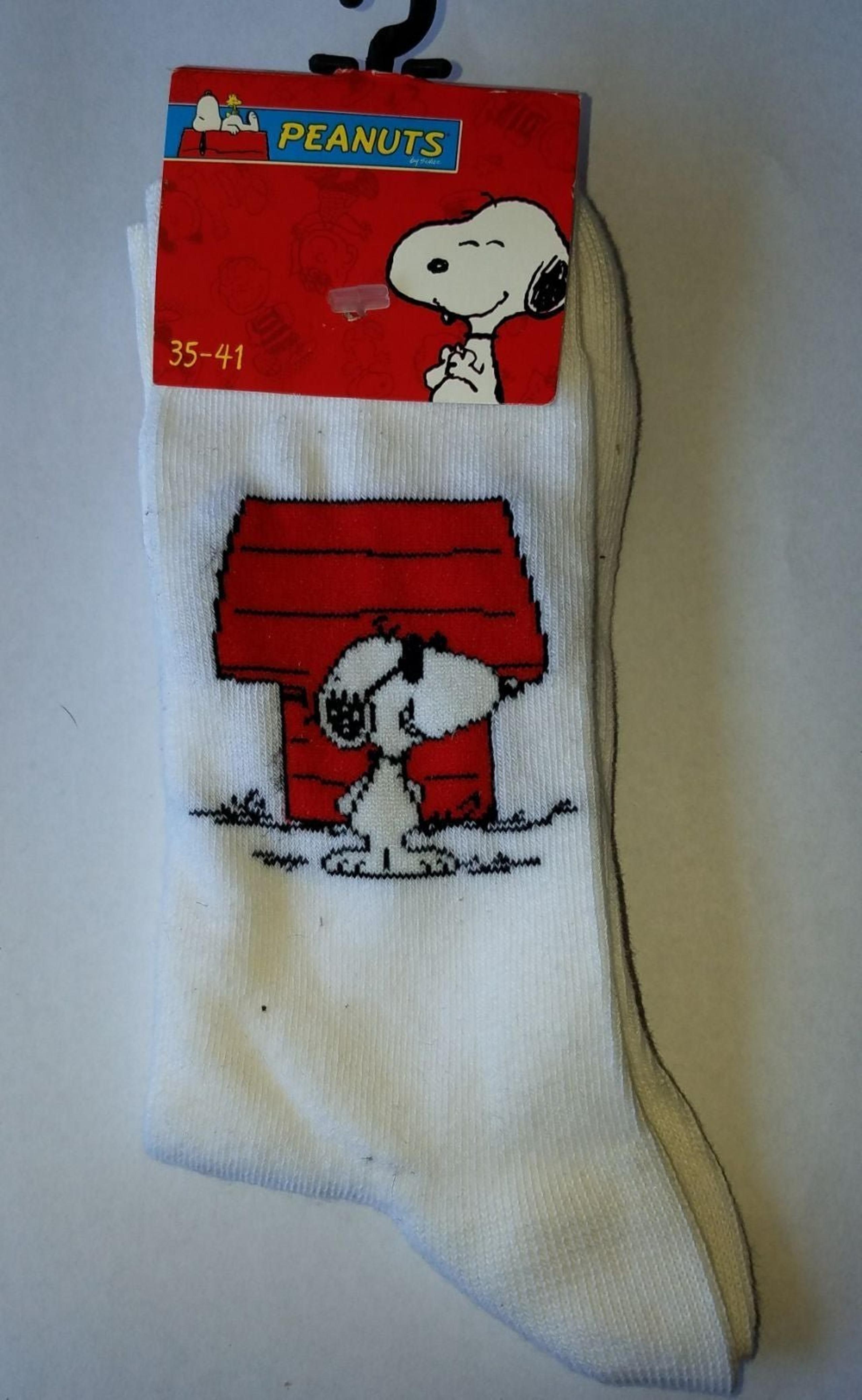 Snoopy socks white NWT Vintage 6 7 8 9.5
