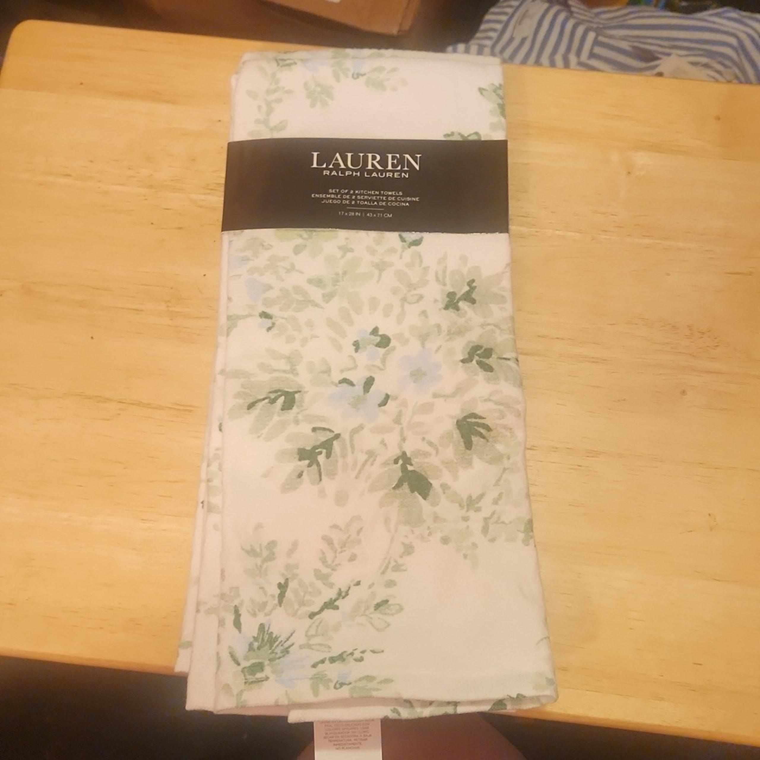 Lauren Ralph Lauren kitchen towels nwt