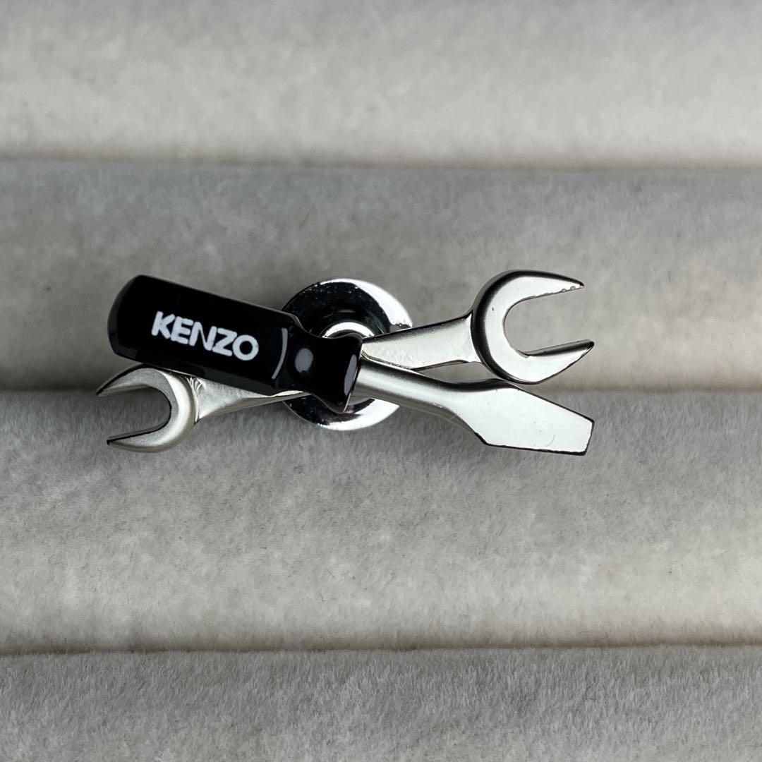 KENZO Tie Brooch