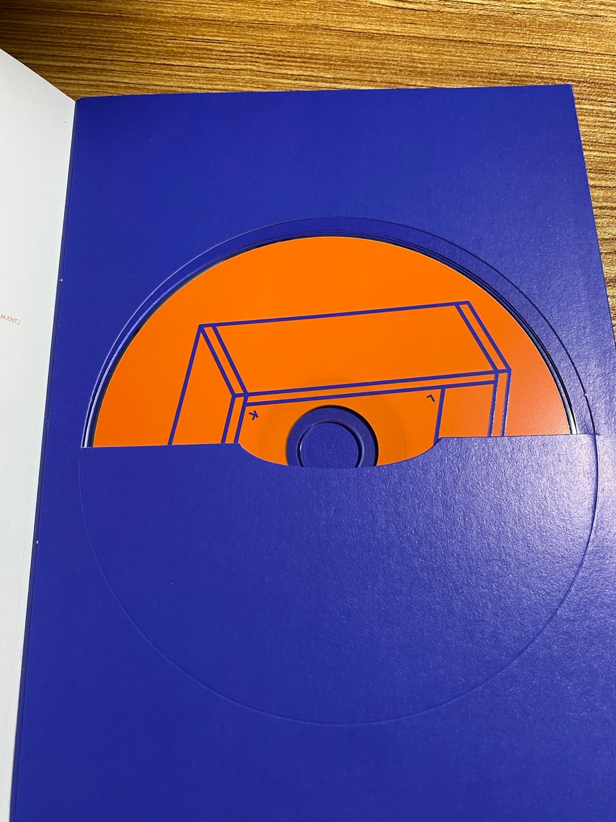 F(x) 4 Walls Album No Photocard Amber Version