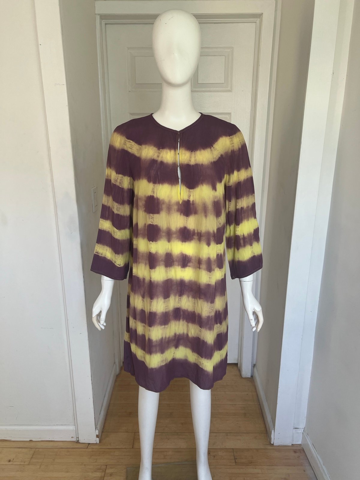Egon Von Furstenberg Tie Dye Purple and Yellow 7/8 Sleeve Viscose Dress Size M