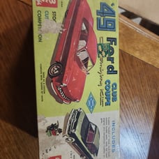 49 ford club coupe model car 1/25 scale