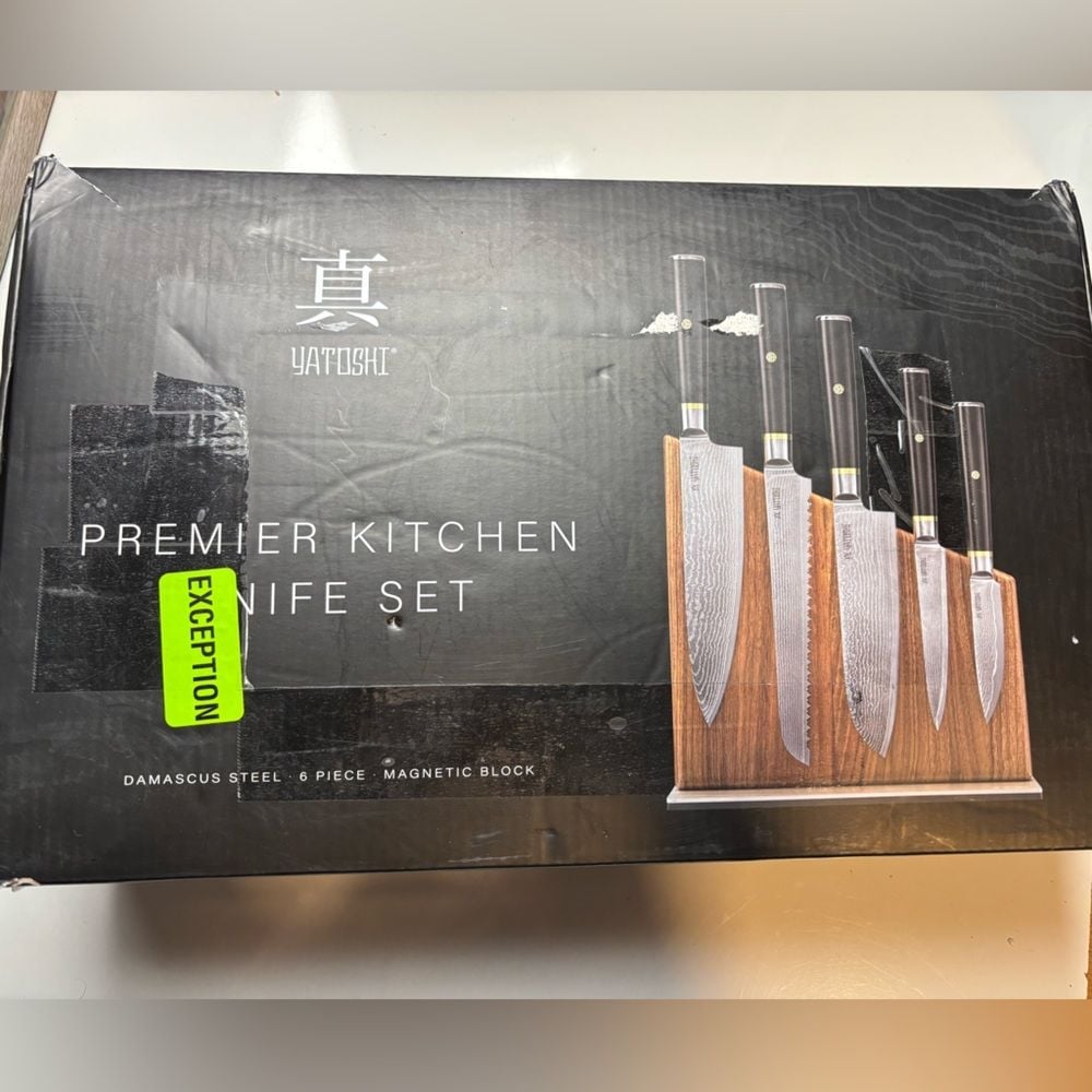 Yatoshi premier kitchen 5 piece set magnetic knife block