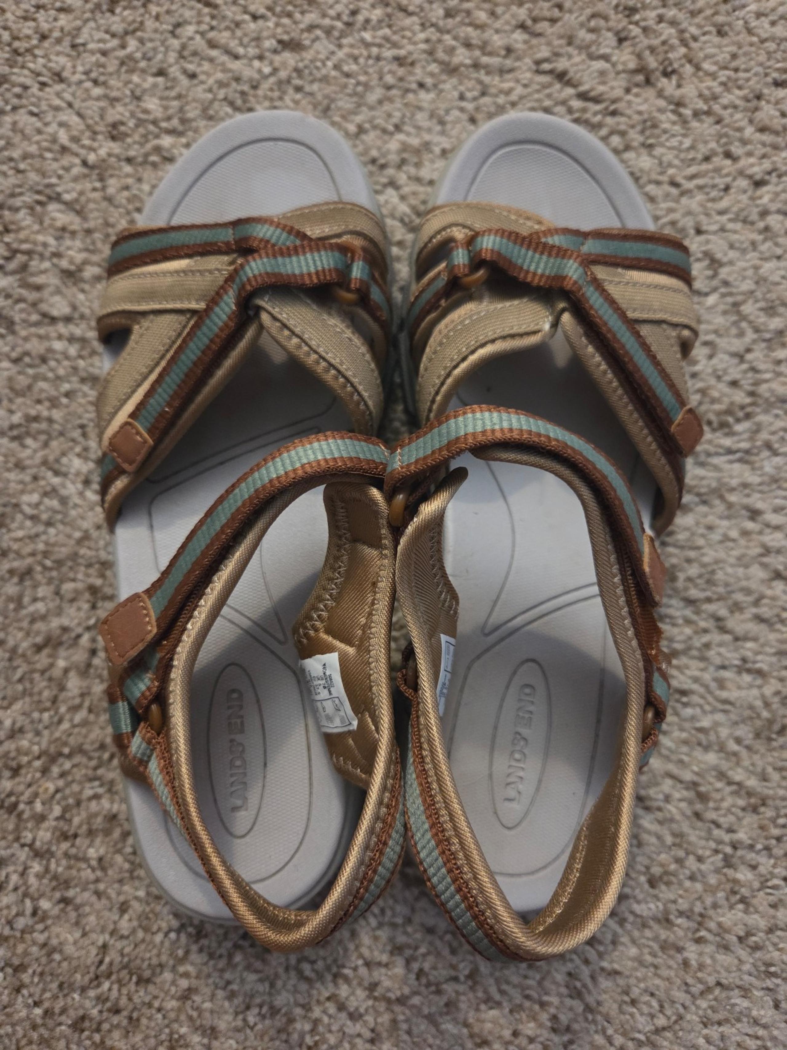 Women's Lands End All Weather Sandals Desert Tan Size 7