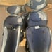 DIAMOND DOUBLE KNEE UMPIRE LEG GUARDS