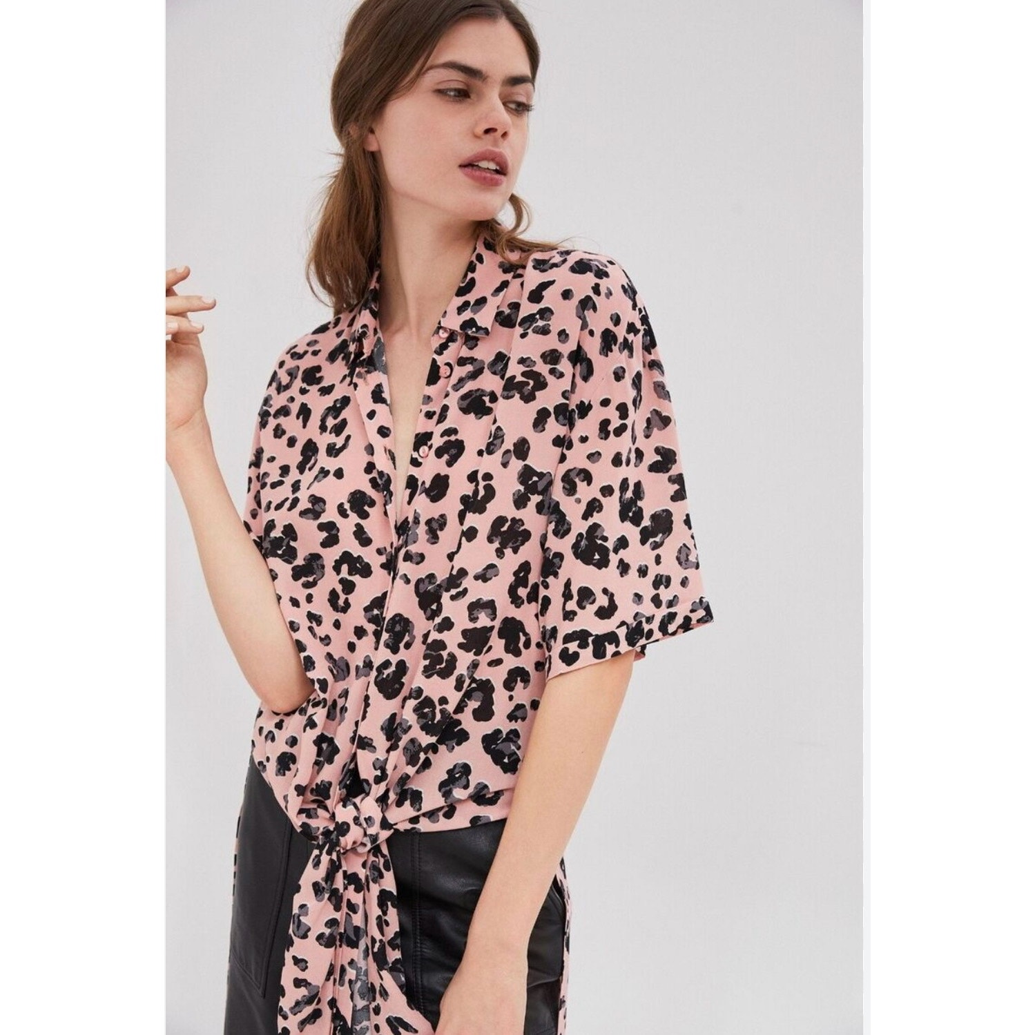 Anthropologie Maeve Rita Animal Printed Long Tunic Blouse Size Medium