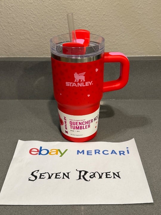Stanley Target Exclusive Valentine’s Day Ruby Hearts 20oz Tumbler