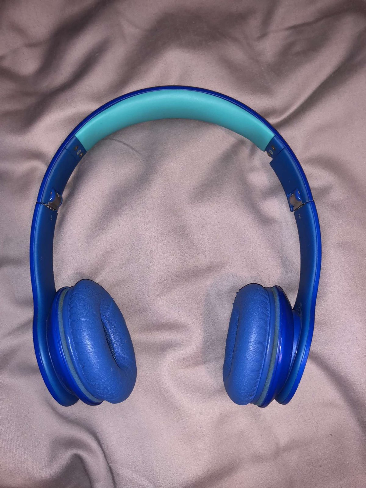beats solo 2 wireless