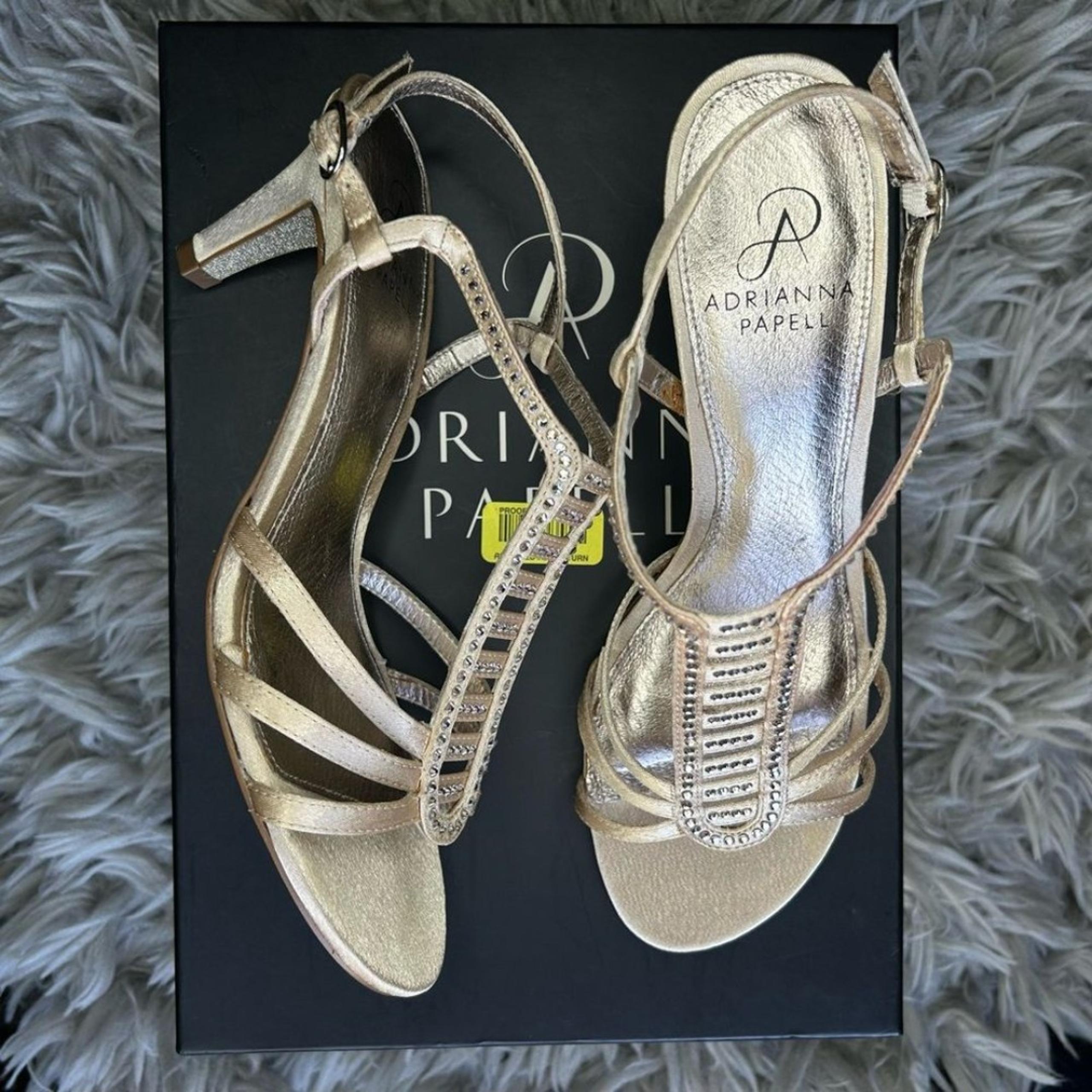 Adrianna Papell Ainsley satin nude formal embellished heels women’s shoe size 7