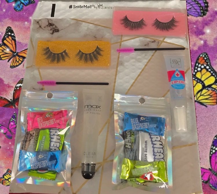 Lash Kits/Lip Gloss Kits/Decals