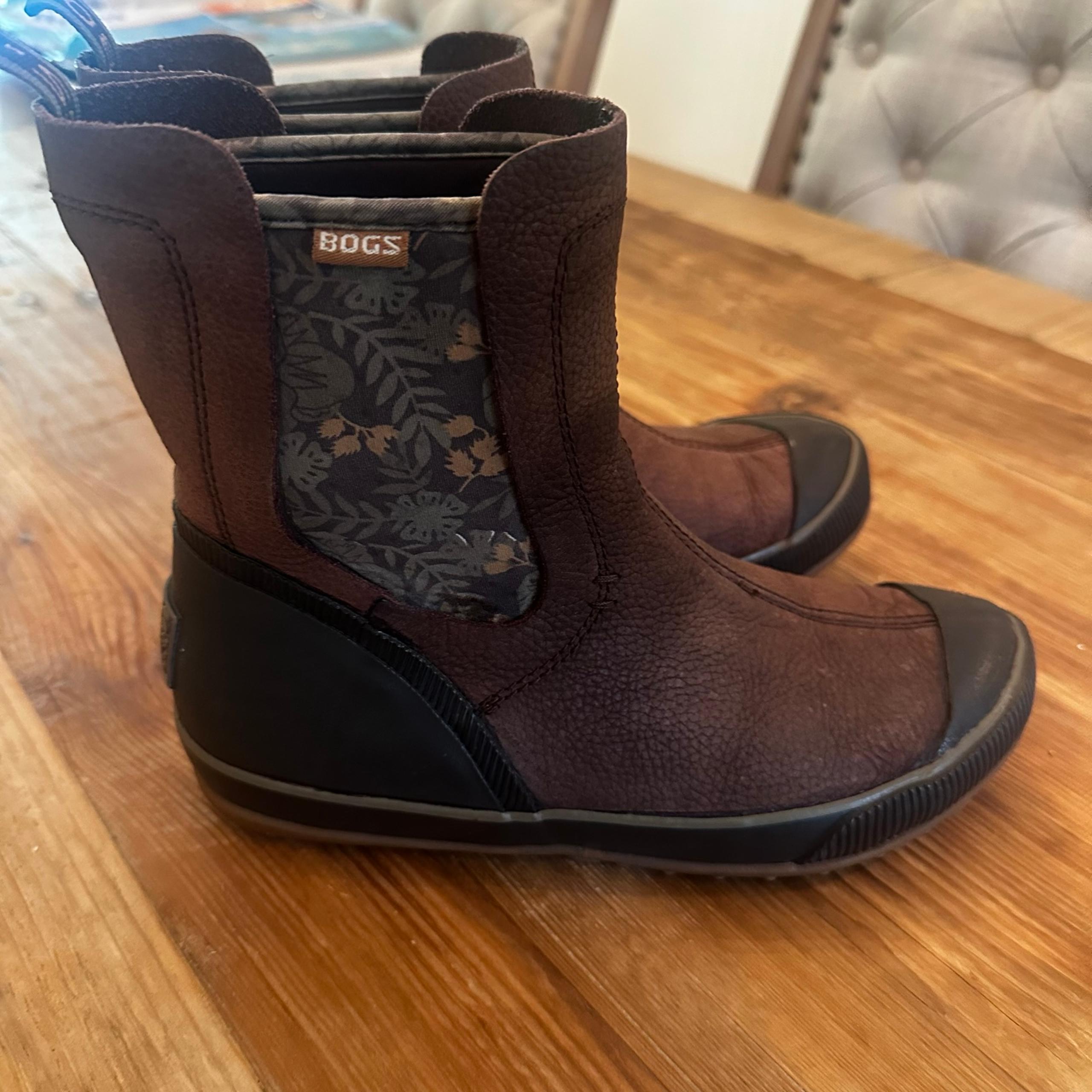 BOGS Waterproof Breathable Brown  Ankle Rain Boots Floral Lining Leather Size 6
