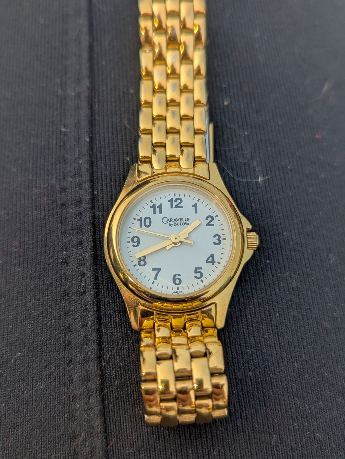 Caravelle Bulova Ladies Vintage Gold Plated White Dial Watch Quartz