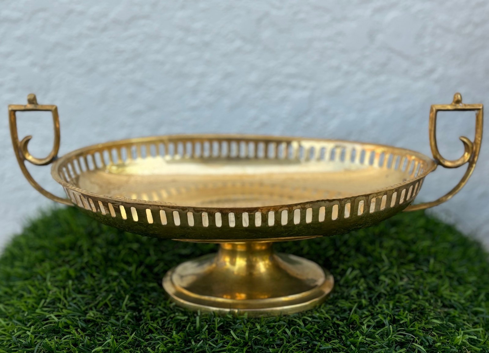 Vintage Craft Inc .Pedestal Brass Dish/Basket/Basin Home Decor