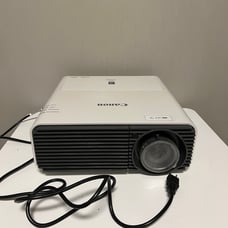 Dark Spot Canon WUX500 1920x1200 Data Projector AS-IS the lamp burned out