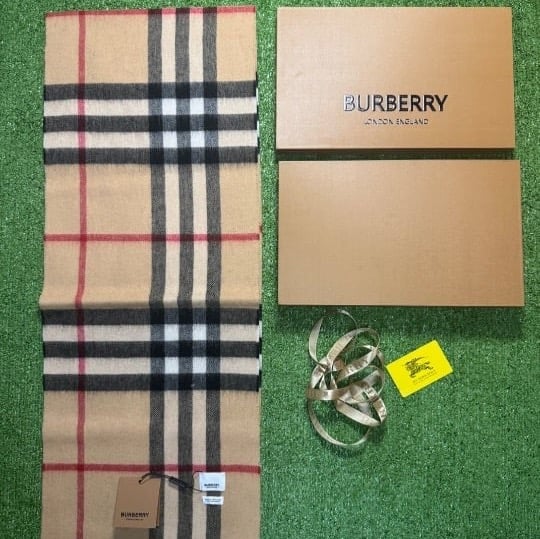 Burberry Scarf Cashmere Check Brown 30*180cm (FREE SHIPPING)