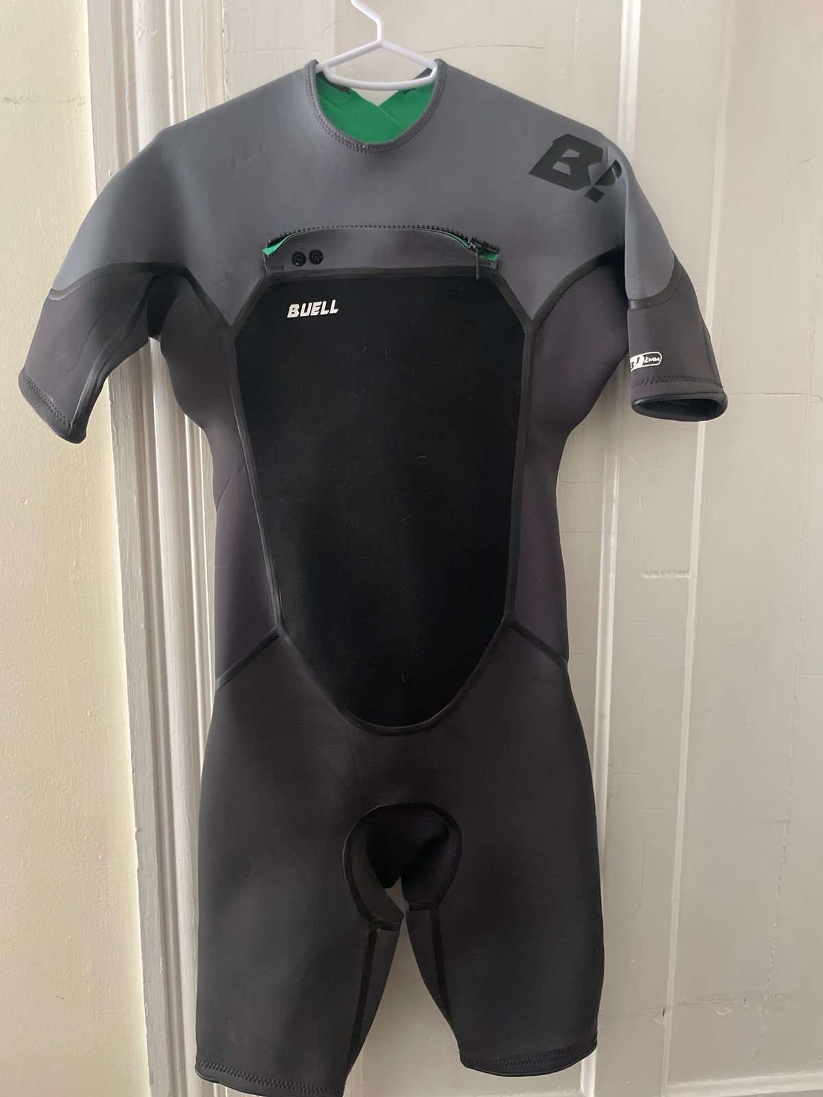 Wetsuit