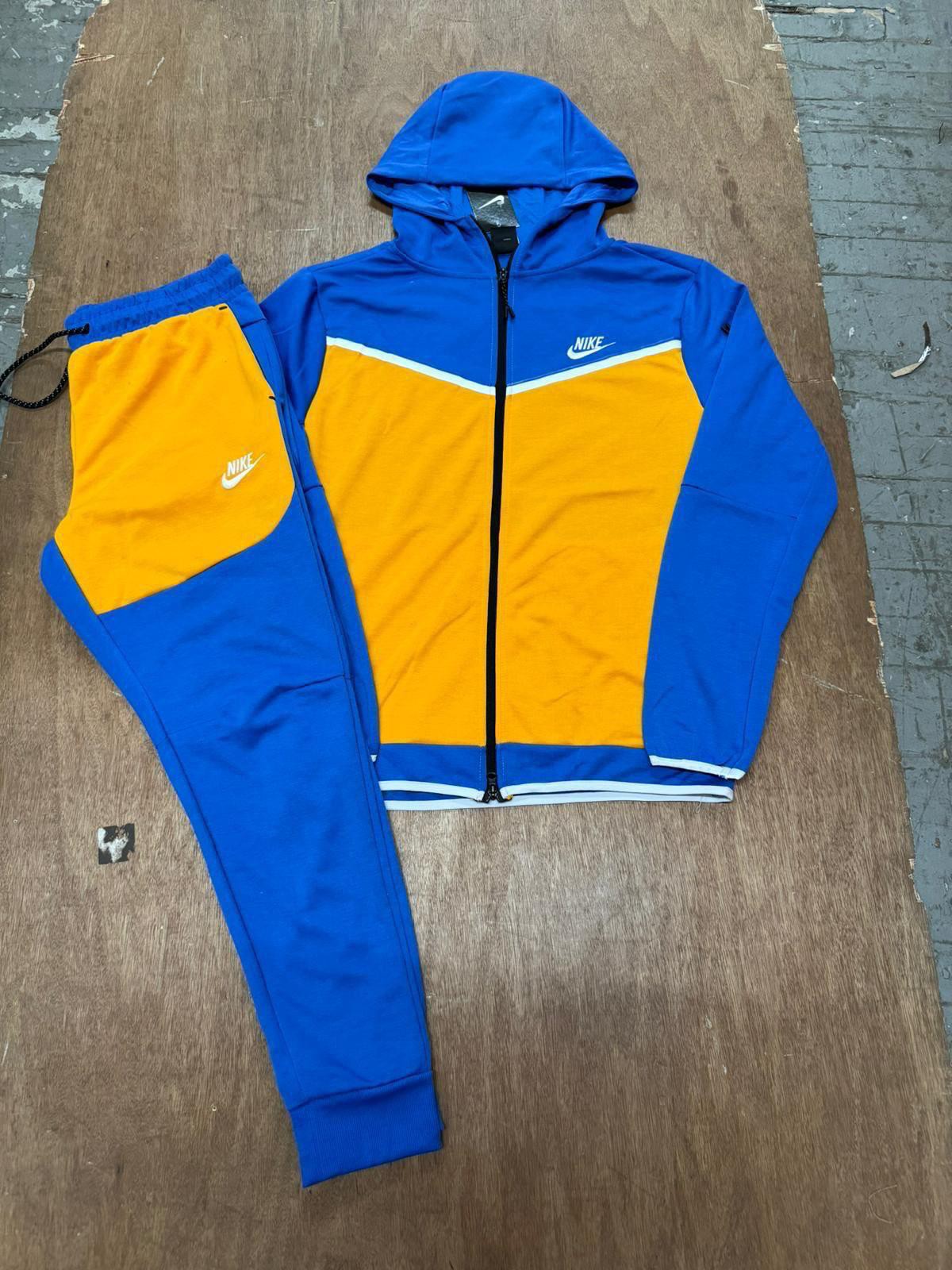 Nike Tech XL