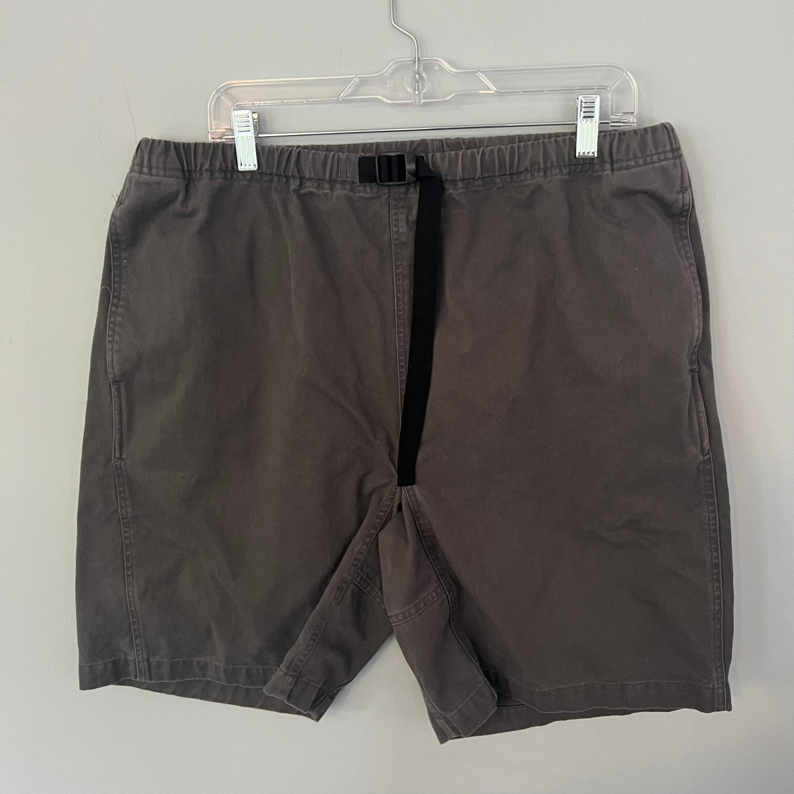 Magellan Sportswear Men's Shorts w/ Built in Belt Size XL