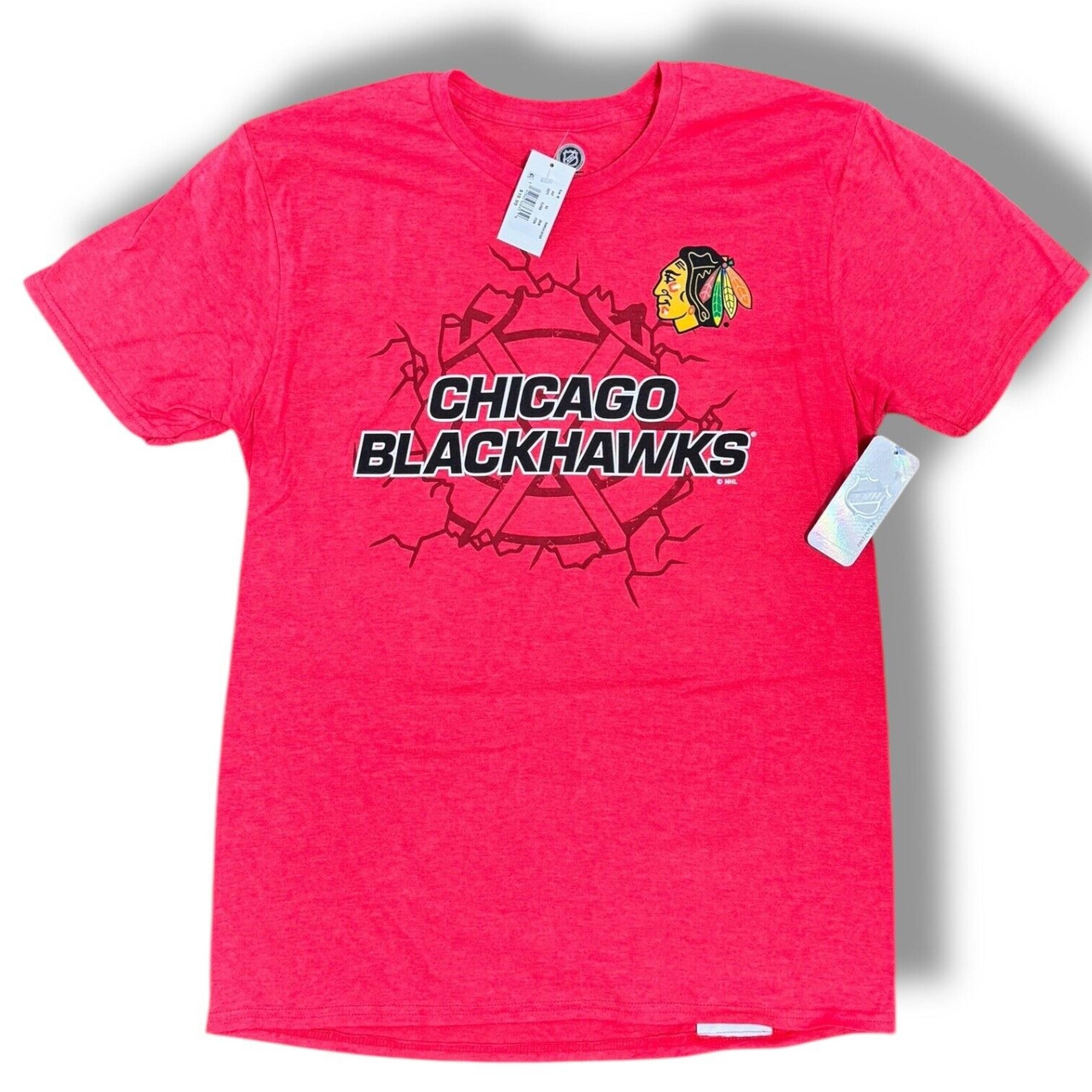 NHL Chicago Blackhawks Red Black Hockey Sports T-shirt Men’s Athletic Medium