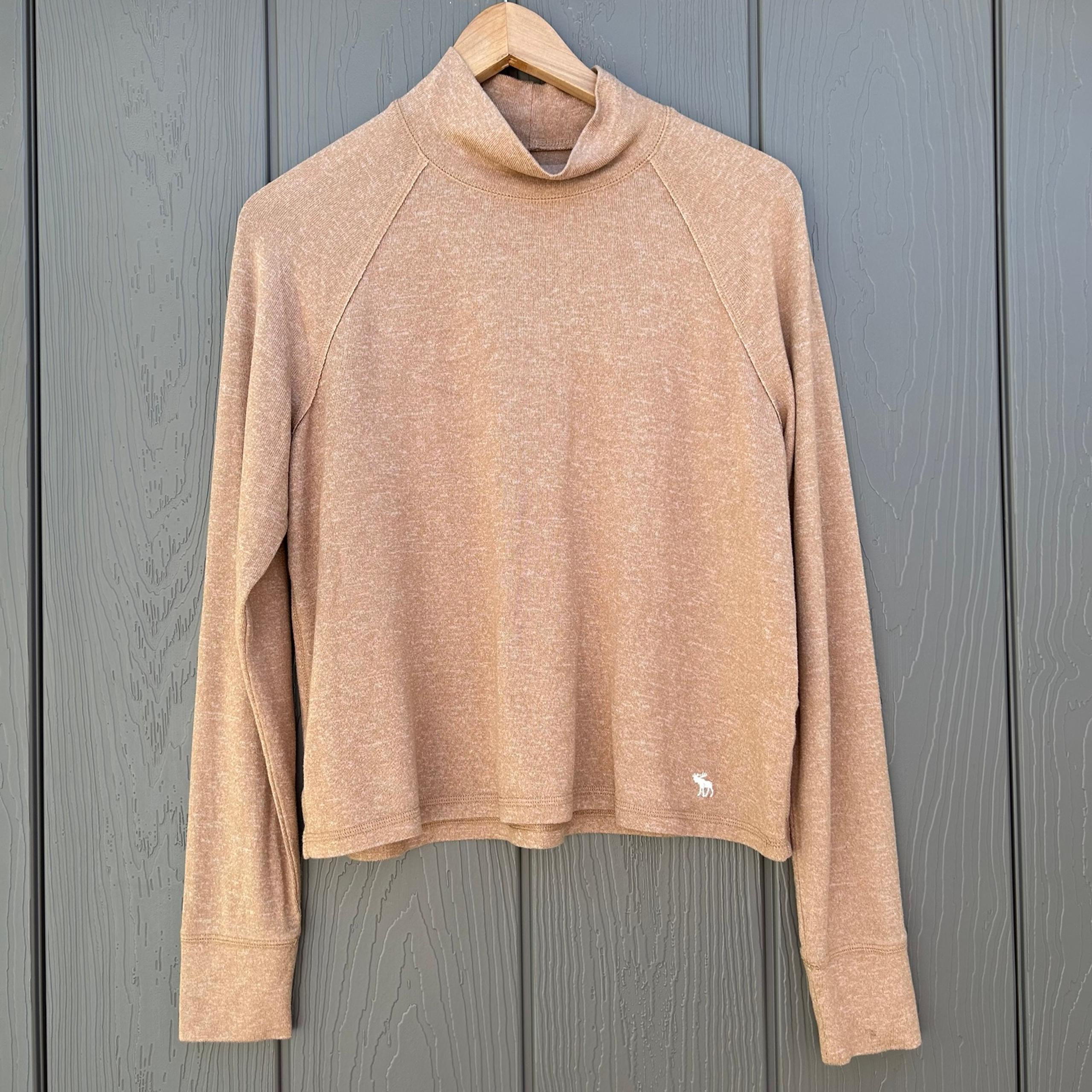 Abercrombie & Fitch Mockneck Sweater Womens Small Light Brown Viscose Moose Logo