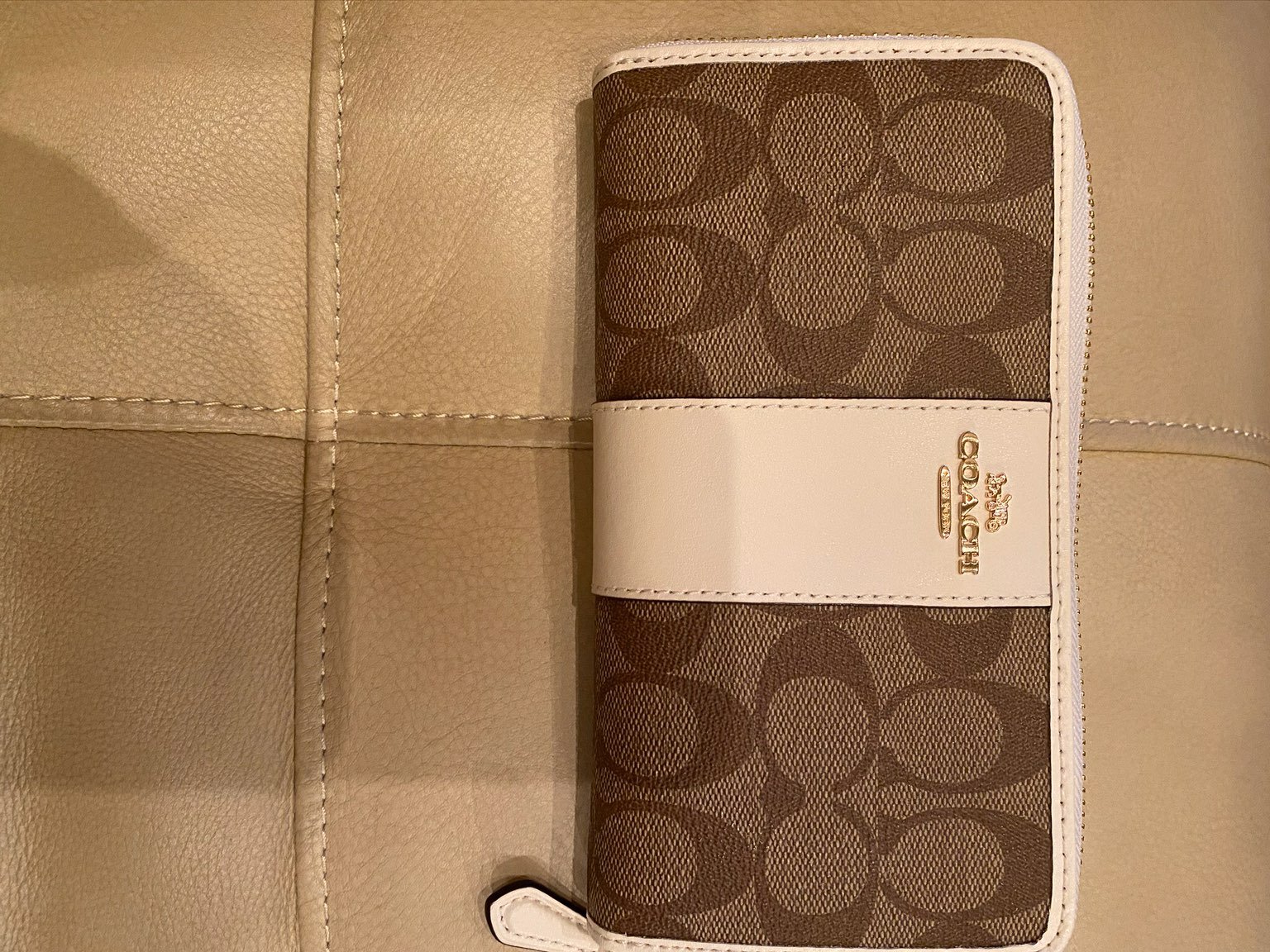 Coach wallet