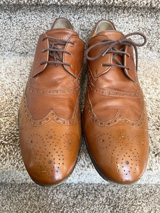 Gucci Men's Tan Leather Wingtip Oxford Shoes