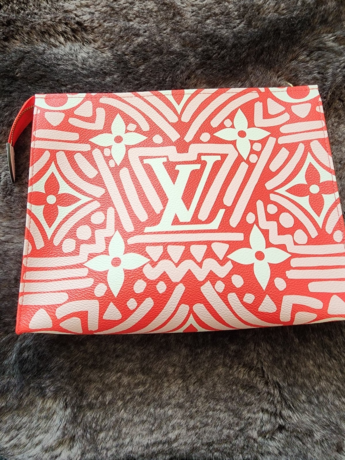 Louis Vuitton Toiletry Pouch 26 Crafty monogram Giant