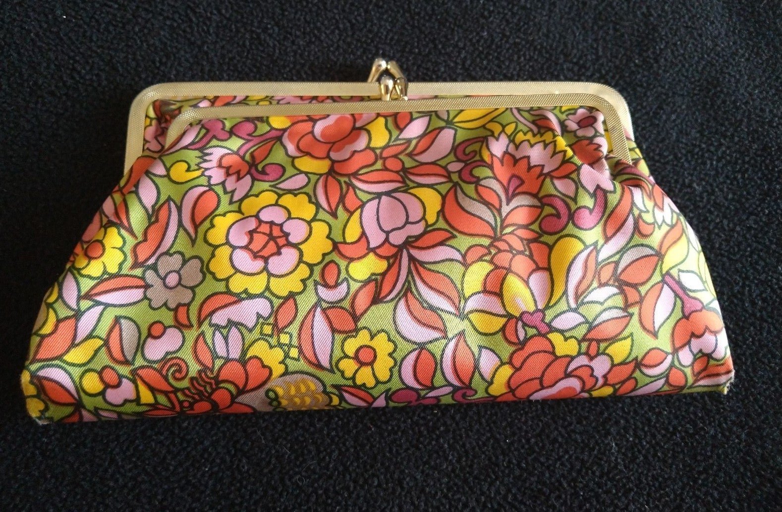 Vintage clutch