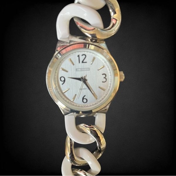 人気の雑貨がズラリ！ Graziano J R Chunky Watch Link Tone Silver And White Statement 時計