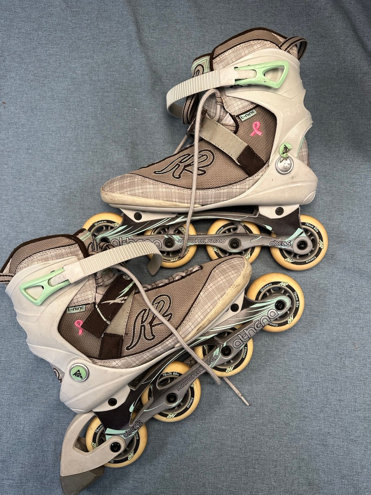 ATHENA ROLLER-SKATES