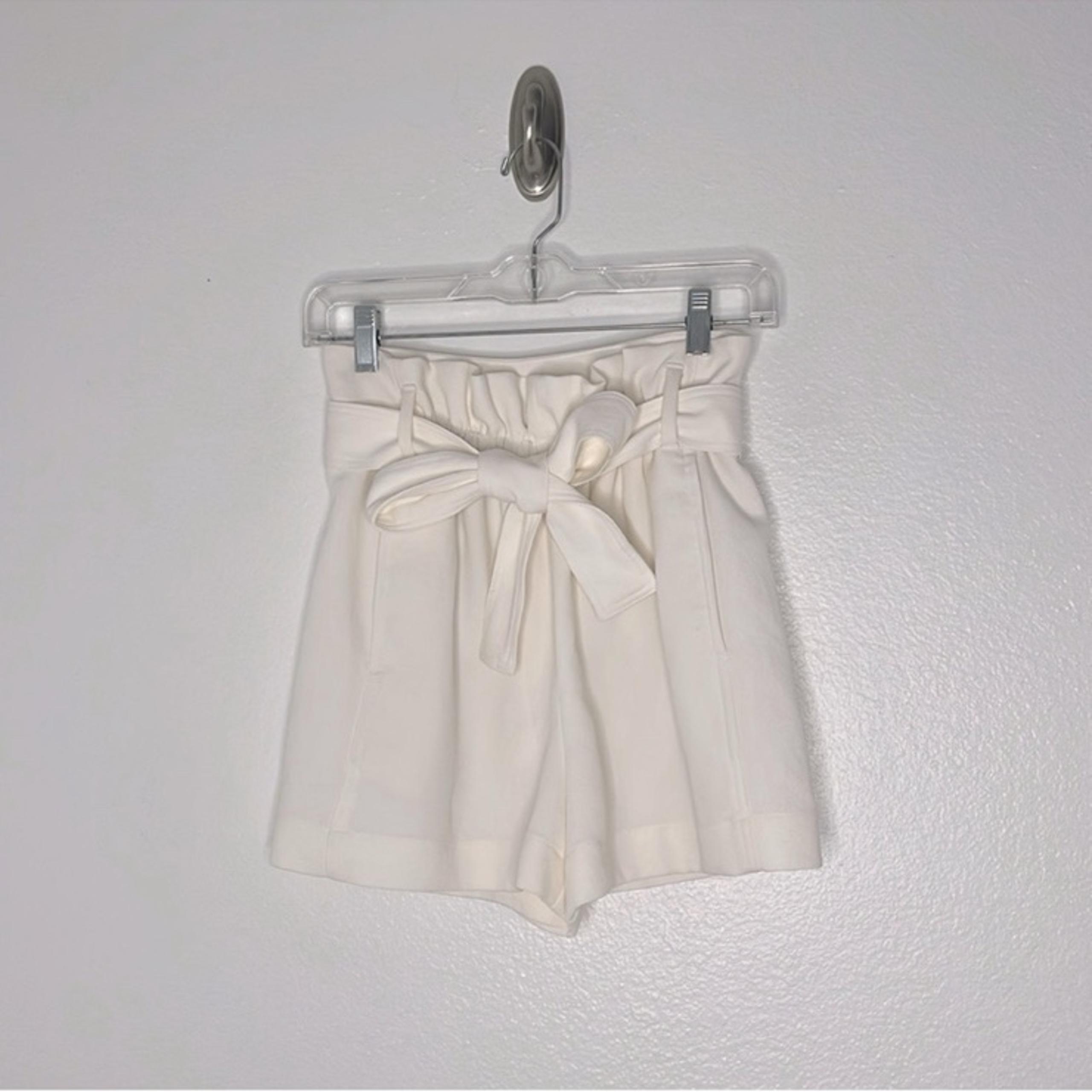 Aritzia Wilfred Super High Waisted Front Tie Crepe Paper Bag Shorts US 2